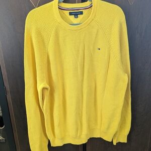 Tommy Hilfiger Men's Bright Yellow Crewneck Sweater